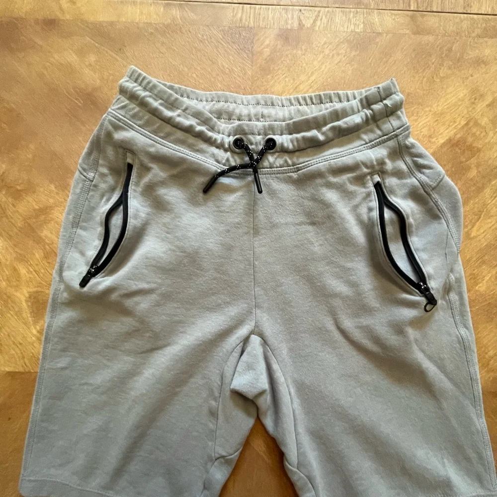 Grey Tie-Waist Shorts - GAP Kids - Black Zip Pockets - XXL (18-20)